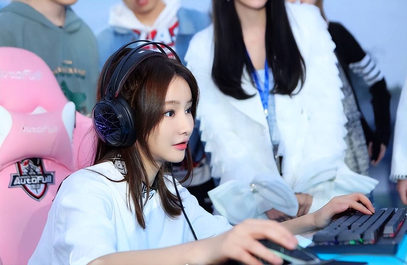 峡谷再无"上miss"_直播_苍和_伊芙蕾雅