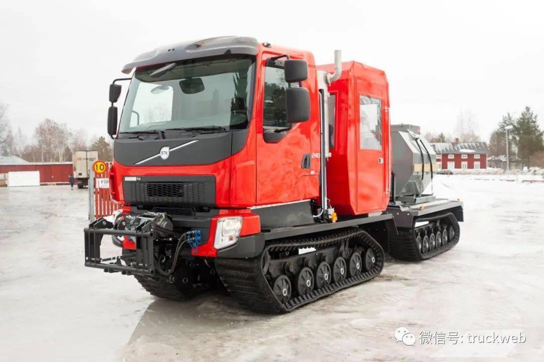 沃尔沃fl装上履带化身全地形载具 奇奇怪怪的stv tl6简介_搜狐汽车