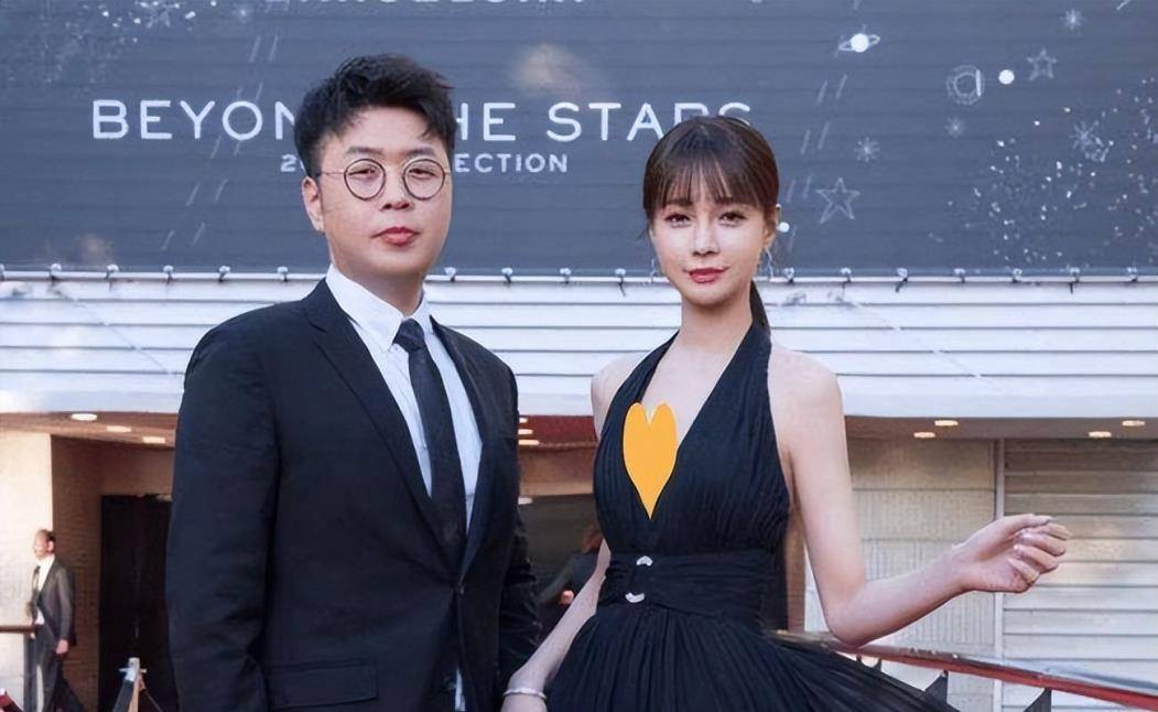 忍了9年,终于嫁入了杜家的豪门,《芒果小花》沉梦辰的优越履历_杜海涛