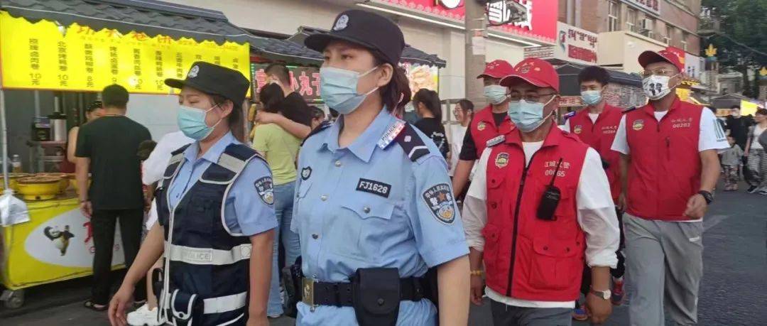 市民担任“安全体验官”:直接“挑刺” 当面“评判”_乌兰浩特_工作_公安局