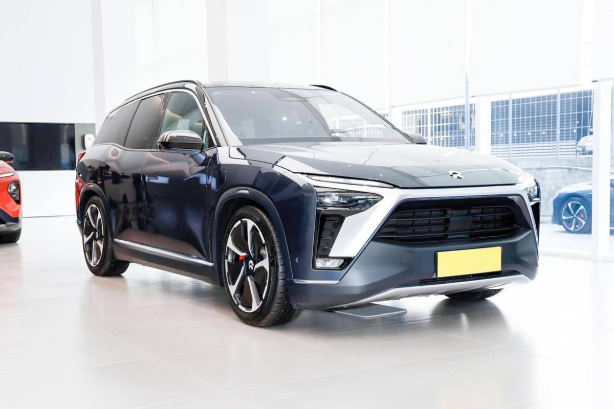 从价格来看,蔚来es8目前有2022款和2020款车型同时在售,指导价区间为