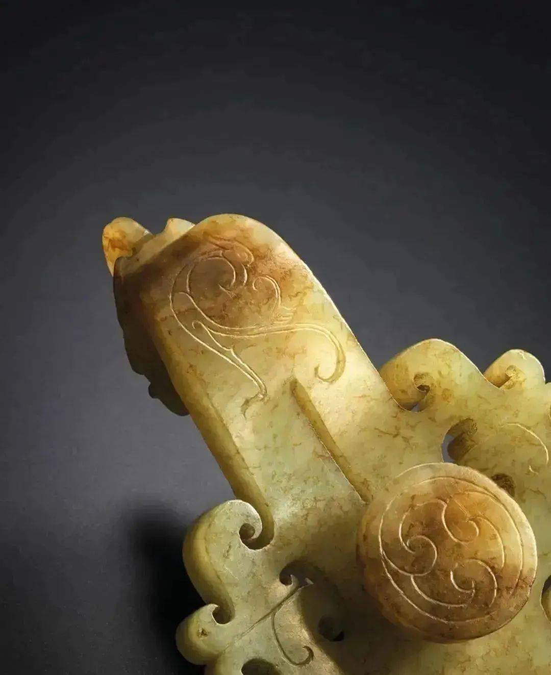 玉带钩_台北_成交_玉龙