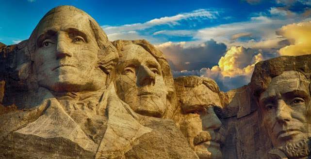 担任四届总统，又最受尊敬，为何小罗斯福没能被雕刻在总统山上