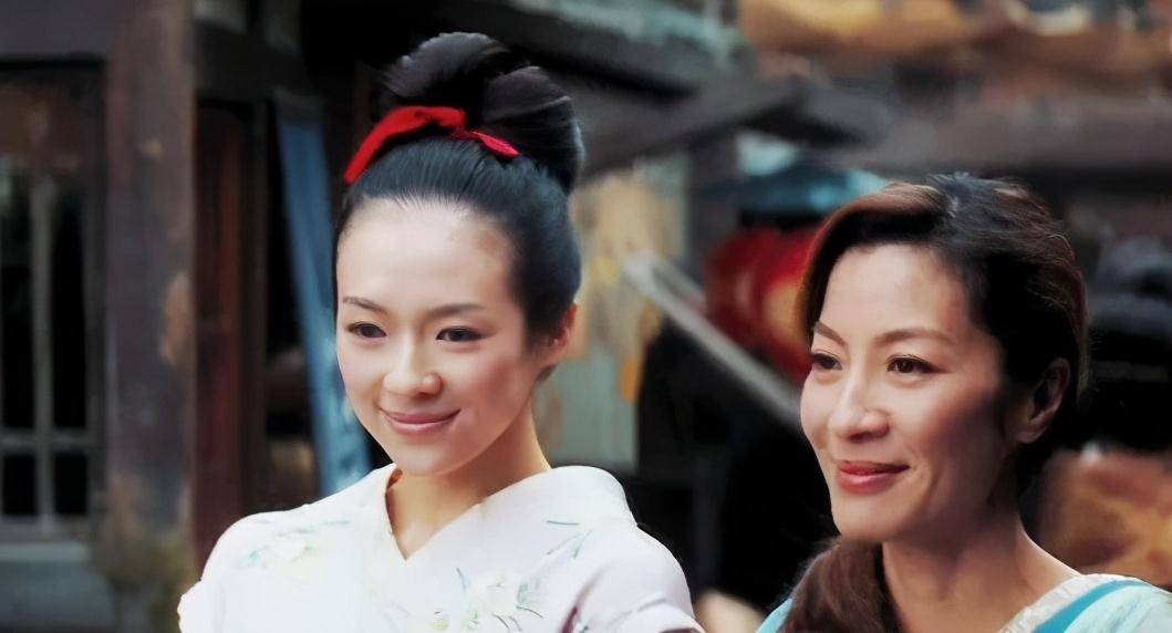 "功夫女皇"杨紫琼:5任男友皆是精品,53岁嫁法拉利总裁_潘迪生_洪金宝