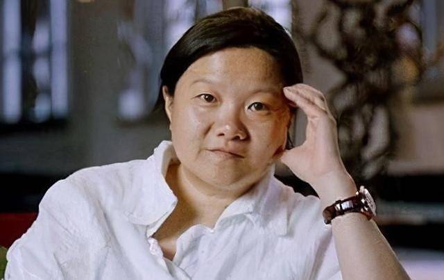 洪晃:我绝不要像我父亲那样死去_陈凯歌_母亲_章含之