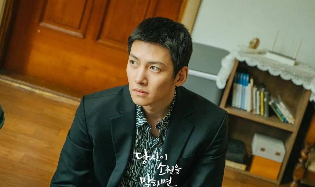 韩剧「说出你的愿望」_泰植_剧中_尹侨莱