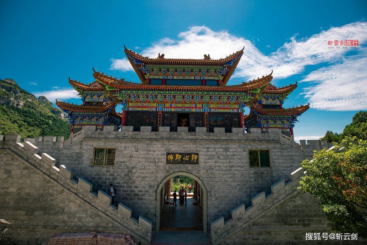 国内首个以法师命名的寺庙是义净寺,其建筑之美堪称大师之作_自然环境