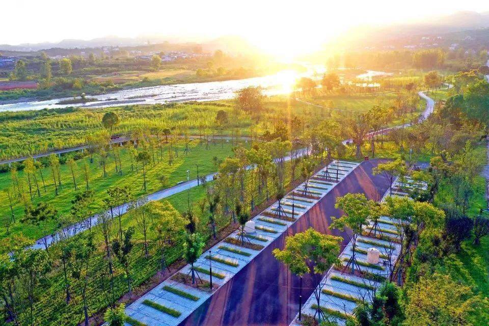 18个创意停车场,实用又好玩!_del_景观_空间