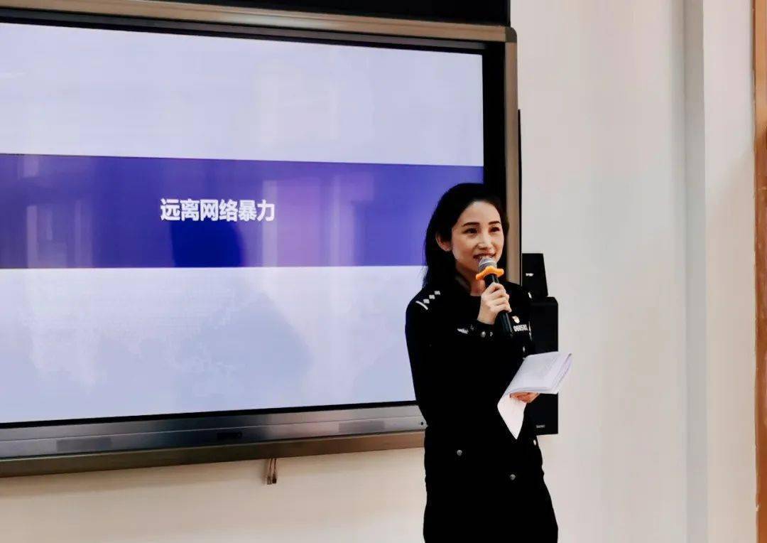 了"歪主意"王爽和同事们收集了大量网民反馈发布微博提醒网民擦亮双眼