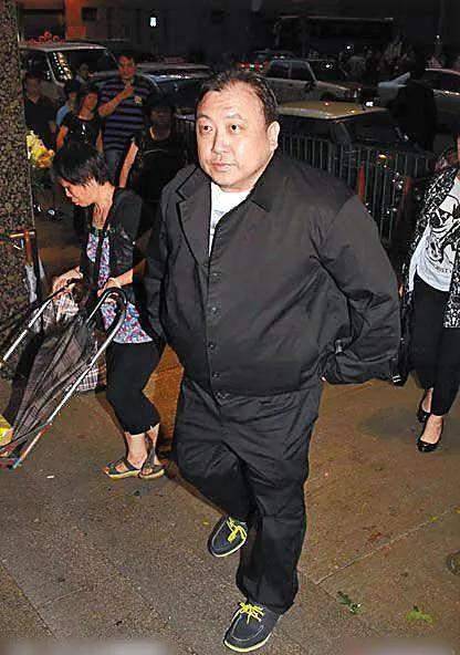 “三级片之父”王晶:捧红邱淑贞、舒淇等女星,香港最强导演之一_王天林_父亲_工作
