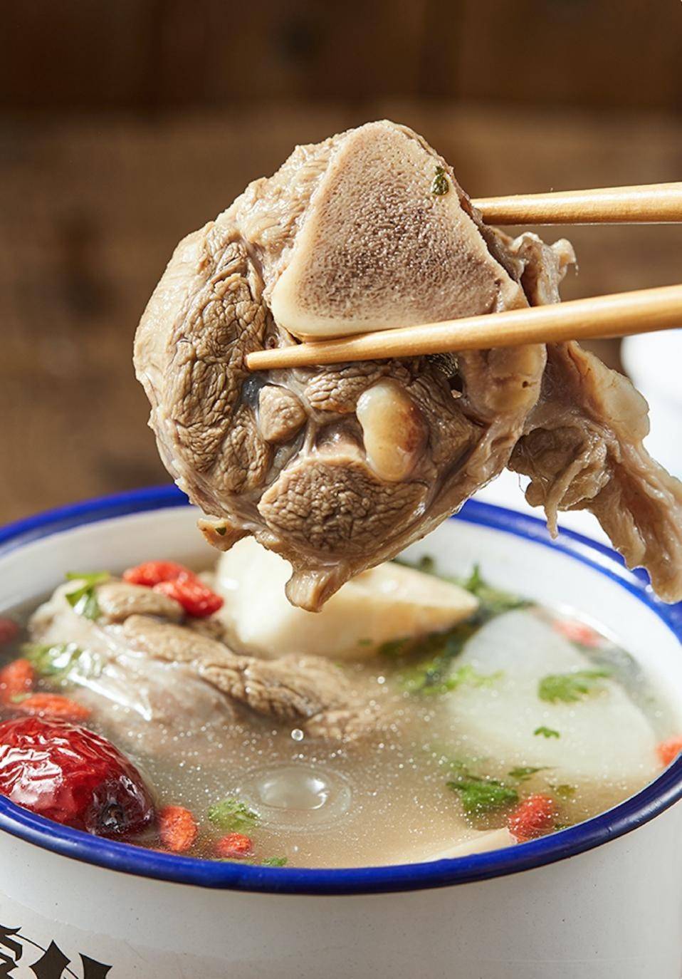 新品亮相|草原领头羊携手盒马工坊联合推出喀什缸子肉_产品升级_品牌