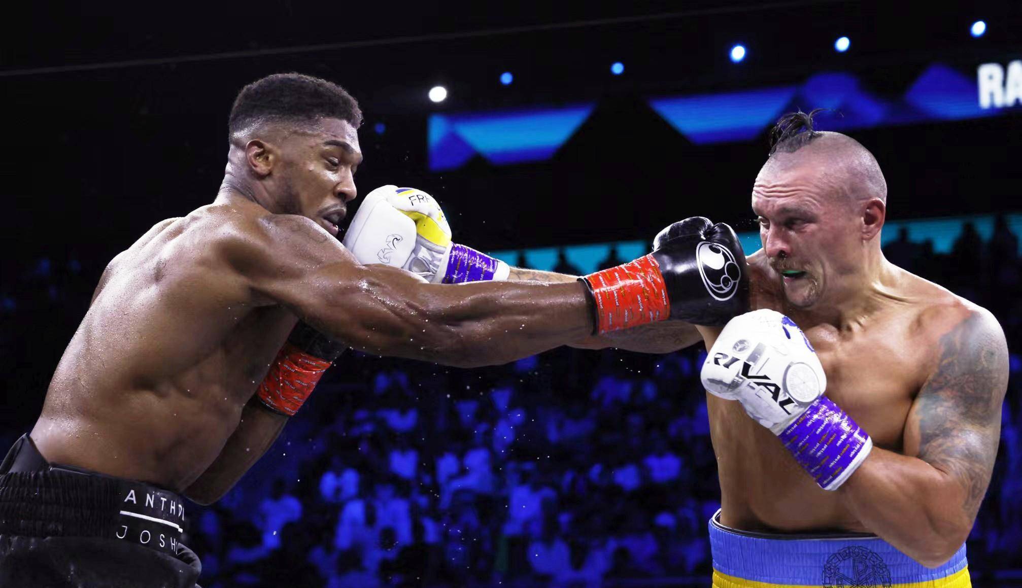 泰森前教练:裁判试图制造黑哨,帮助约书亚击败乌西克_费尔德曼_回合