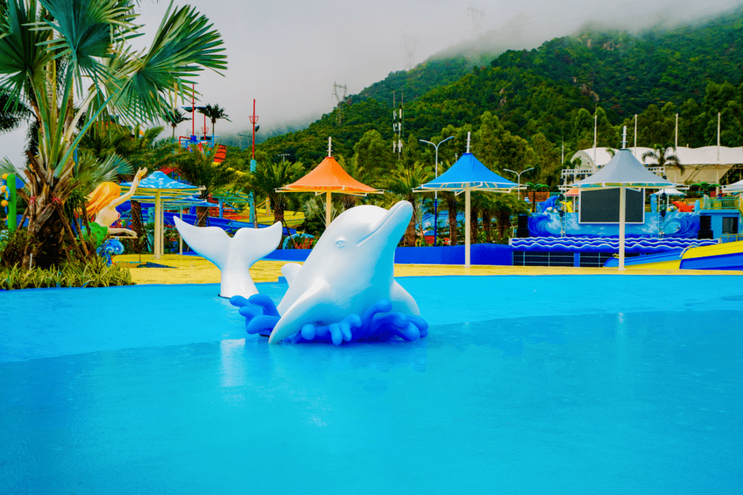 成 人水寨 | 36 0°大回环滑梯|激流海浪池