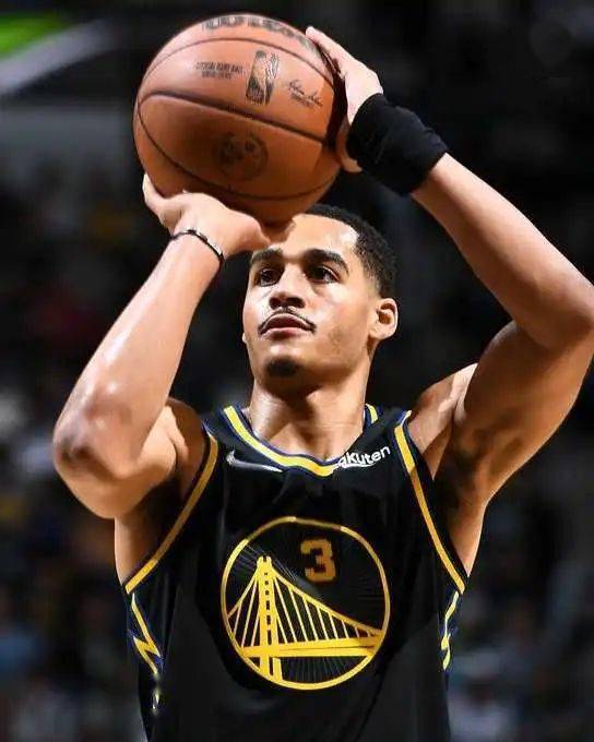 如何看待普尔降薪续约勇士队?_投篮_老大_命中率