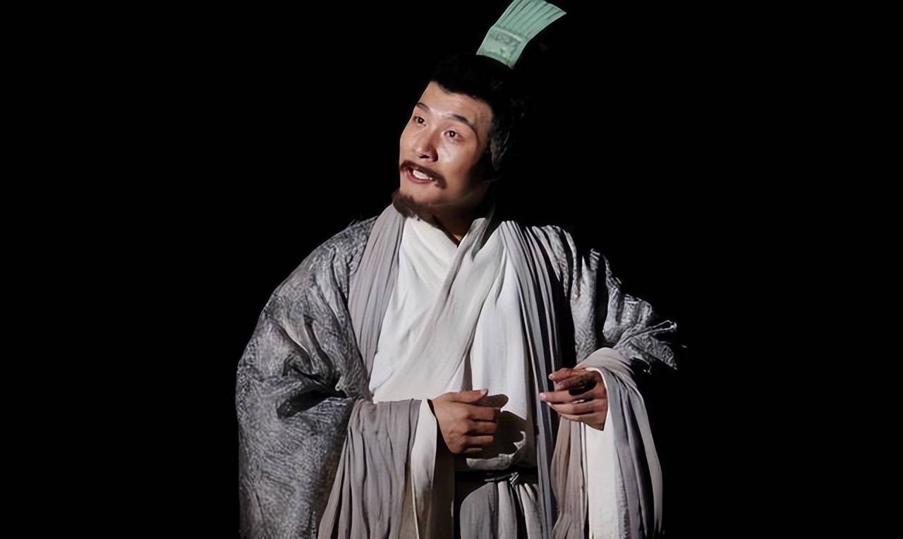 刘备并不看好许靖,为什么诸葛亮却礼遇他_人才_蜀国_为人