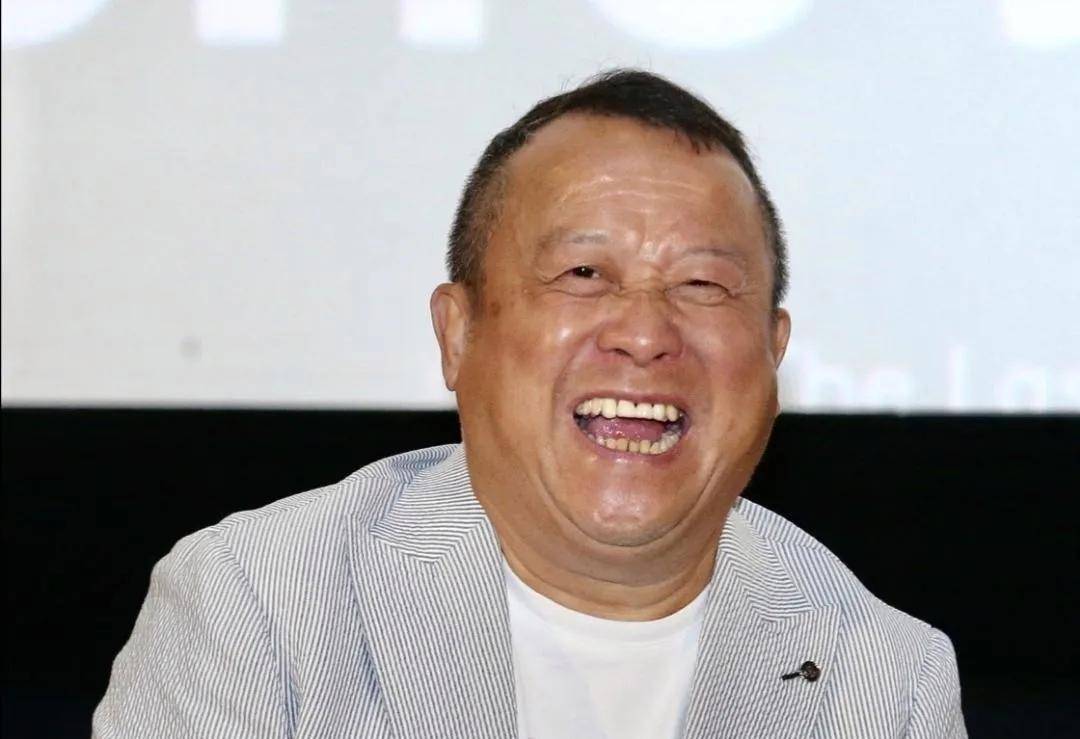 港媒爆料:曾志伟不幸确诊新冠肺炎,病情相当严重,声音特别嘶哑_时候