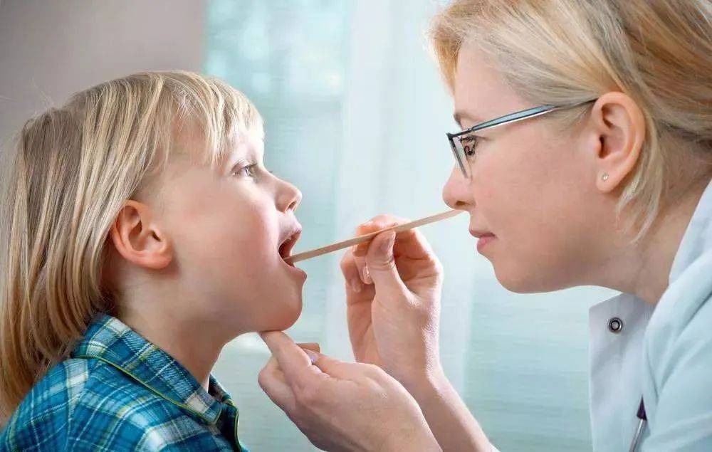 这个在儿童语言发展早期阶段出现的问题,会随着时间的推移而变得愈发