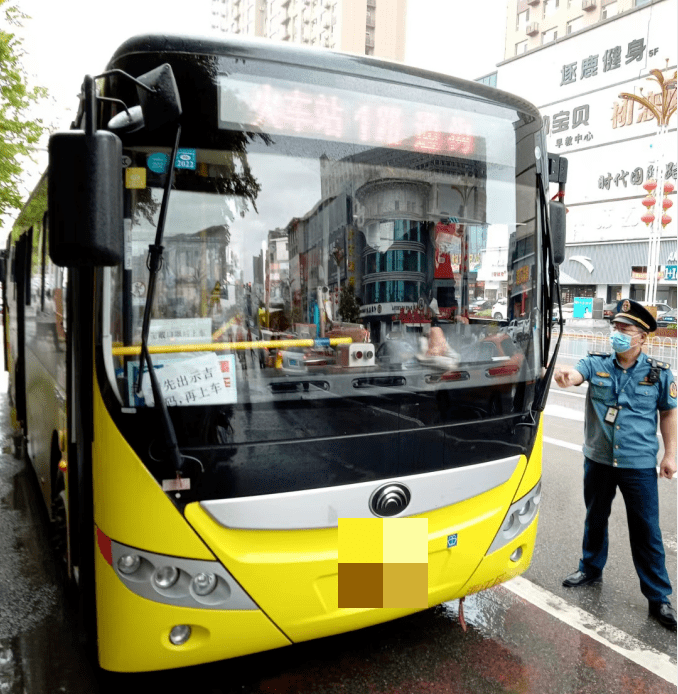 白山市:开展公交车行业环境卫生整治行动_车辆_整改_余台次