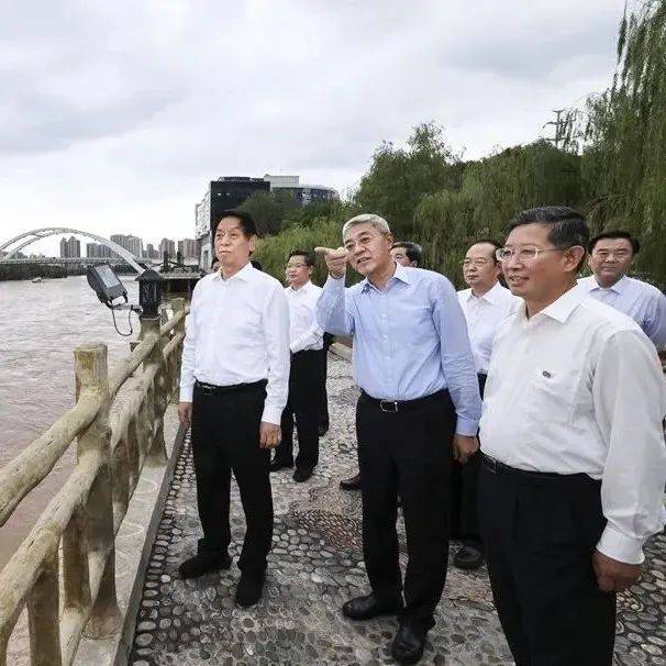 栗战书在甘肃就黄河保护法立法进行调研时强调 贯彻落实习近平生态文明思想 在法治轨道上推进黄河保护_新发展_黄河_保护法