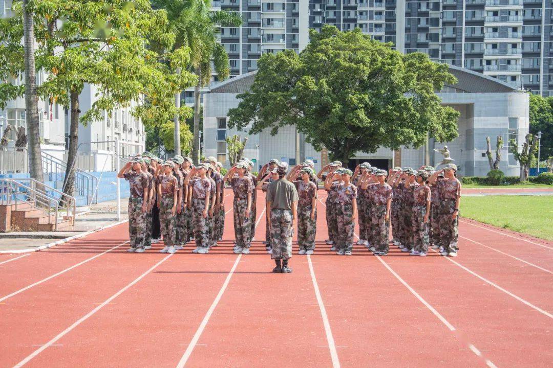 佛山校園軍訓大片熱血來襲_學子_青春_順德