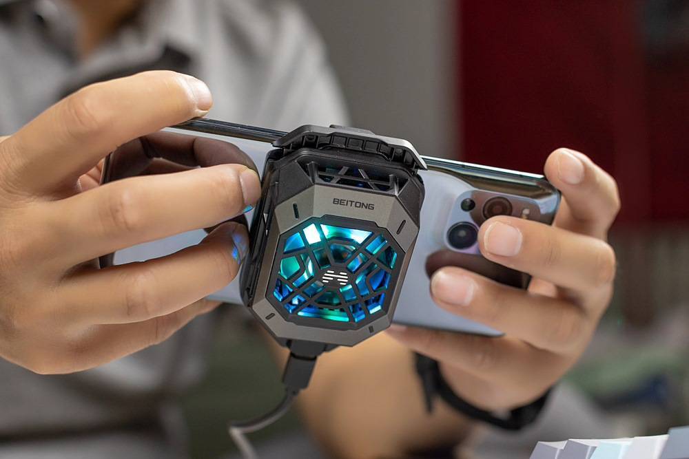 北通千机寒散热器,三档智能控温,让你的手机迅速“退烧”