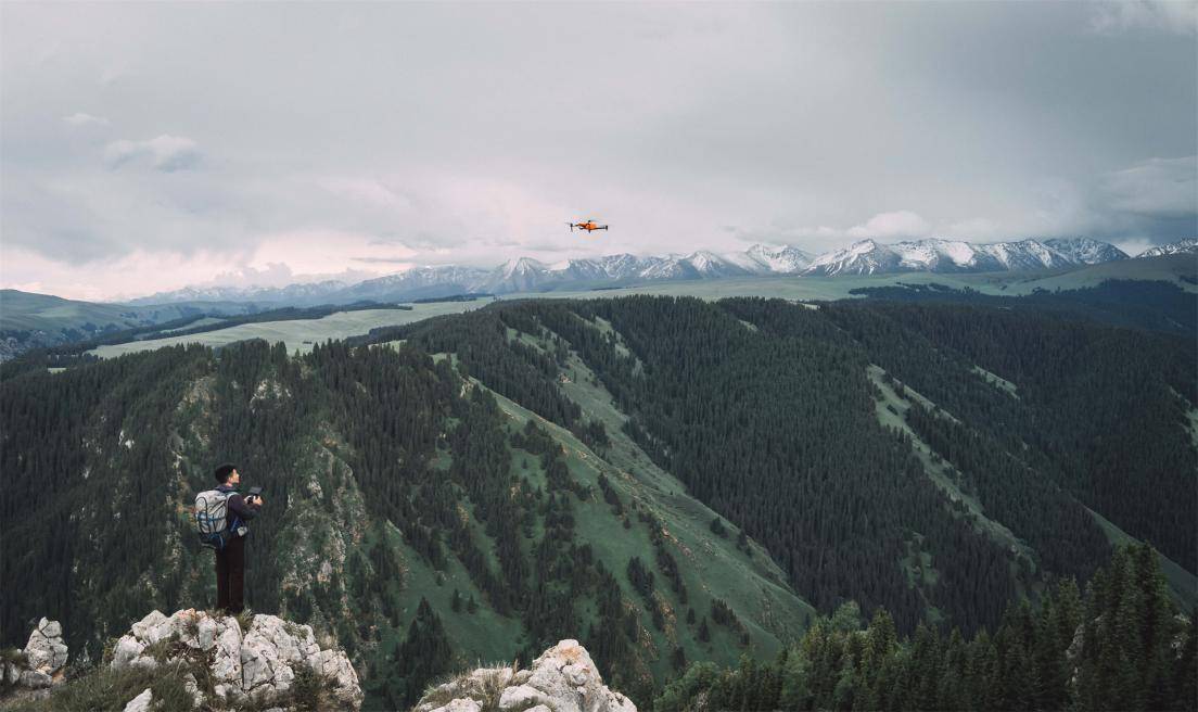 手机影像卷不动了，想要全新影像体验？试试看道通智能无人机