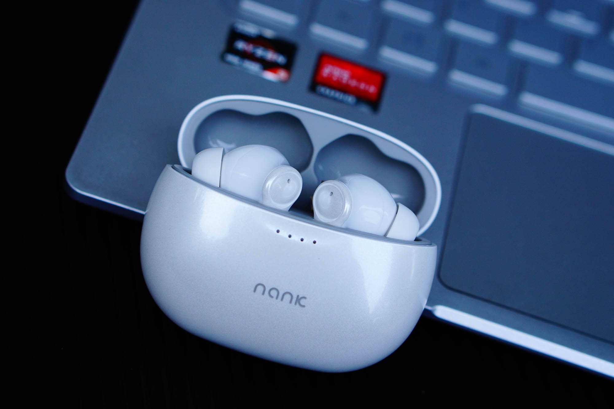 什么蓝牙耳机适合学生?适合学生的平价耳机推荐