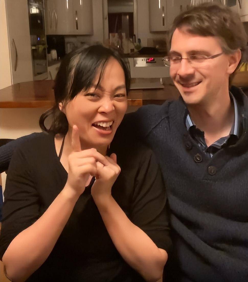 泽西岛岛主:海南农村妹嫁剑桥学霸,却成最受欢迎"中外配"夫妻