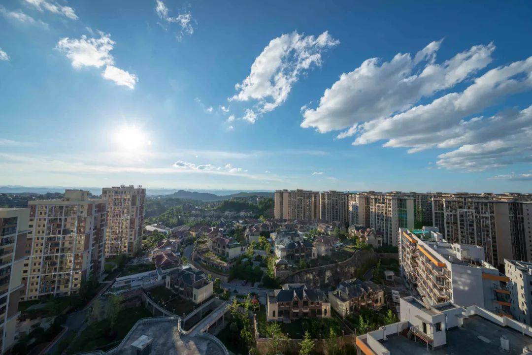 贵州双龙航空港经济区迎来蝶变_李端棻_中南_贵阳一中
