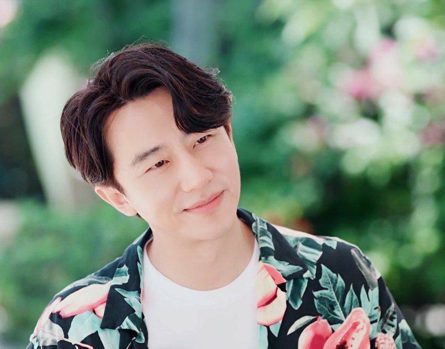 即便王一博再红,在他面前也只能是二番_黄轩_作品_演技