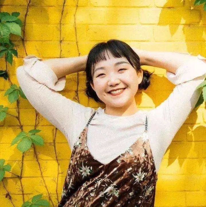 微胖女生怎么穿又美又瘦?建议牢记“4个细节”,显高显瘦并不难_视觉_女孩_身材