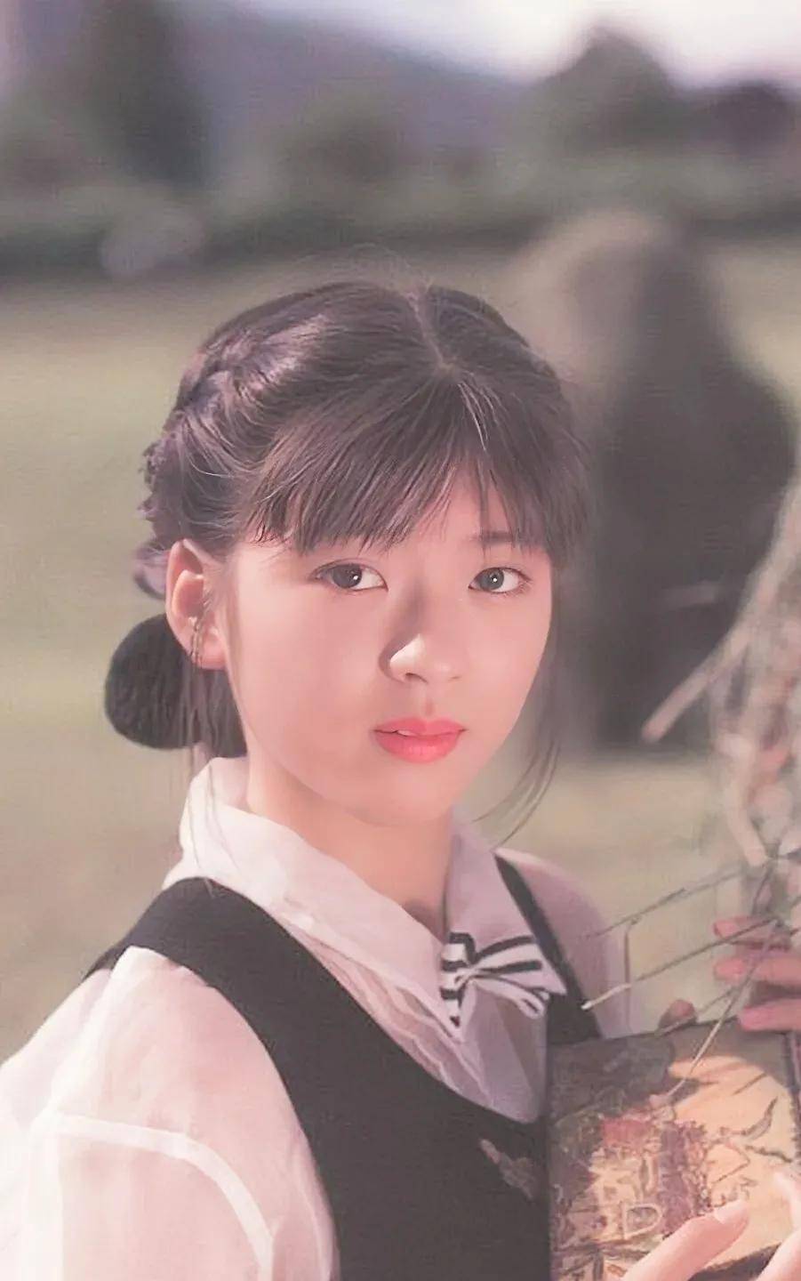 中山忍谈李连杰,他跳绳用的是儿童跳绳,动作很快,我都看不清了_游泳