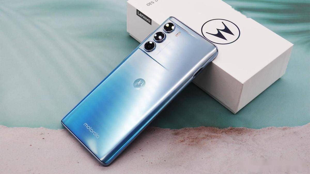 摩托罗拉edge s40改用16g 512g大存储,售价依旧不高_moto_配置_手机