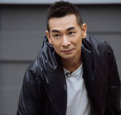 少年得志的九门提督,疯狂之血的聂风,原来女儿都这么大了_赵文卓_角色