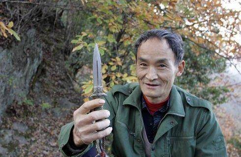 当初拍假照的周正龙,出狱后依然不肯认错,执著寻找野生华南虎_照片