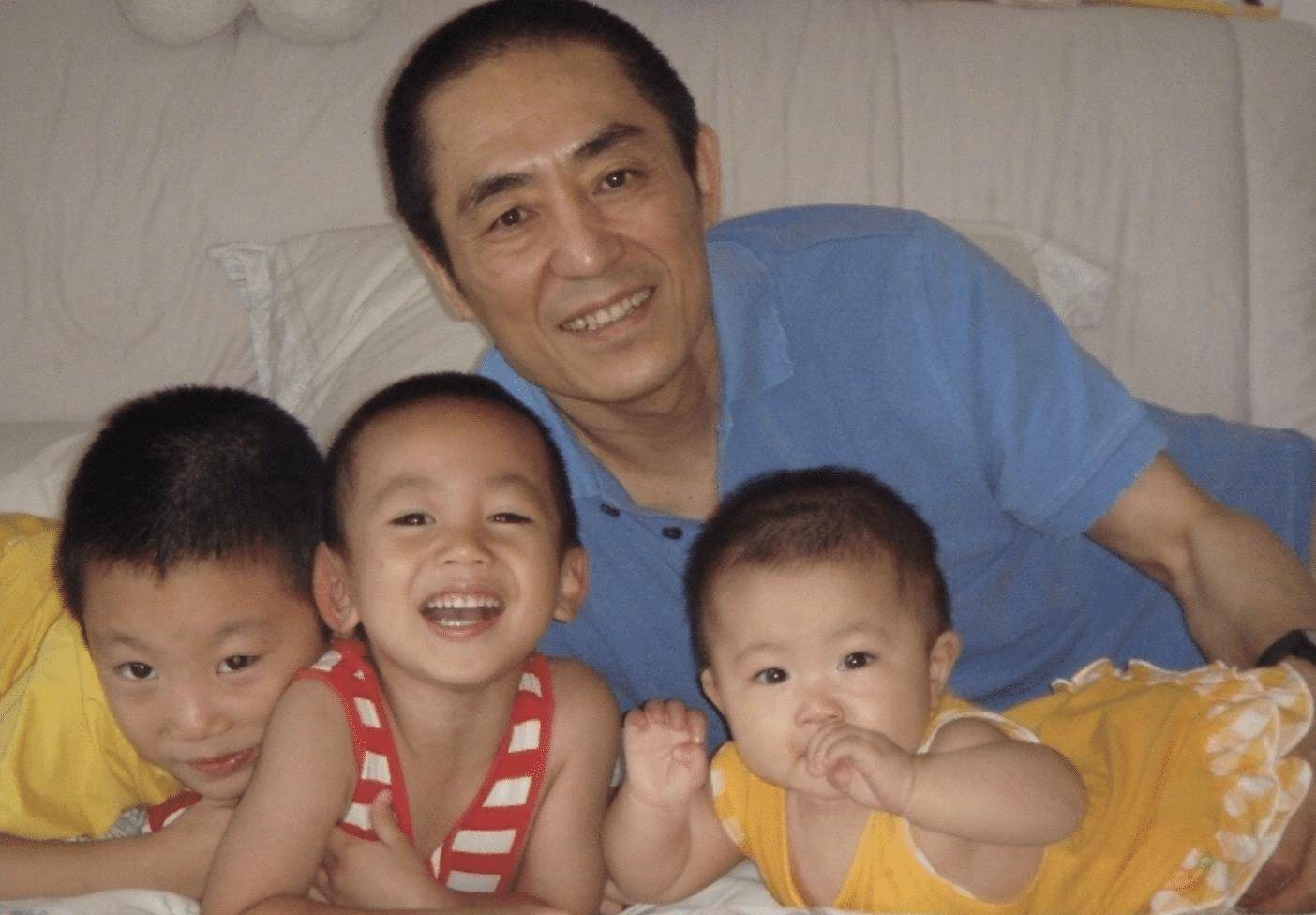 70岁张艺谋为14岁女儿庆生,她没同父异母姐姐漂亮,却被宠成公主_陈婷