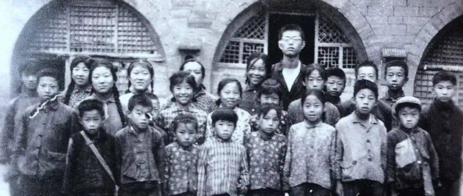 人在世上有一种最难受的感觉,叫做饿_谢侯之_生活_万庄