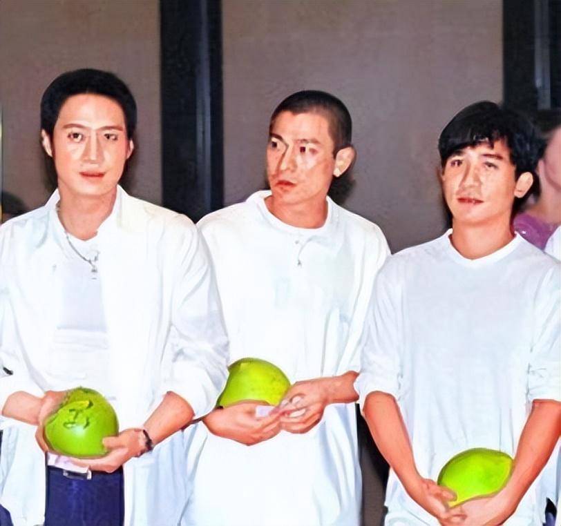 天王化身段子手金句频出,逼疯王濛坑惨队友_乐基儿_白龙王_婚姻