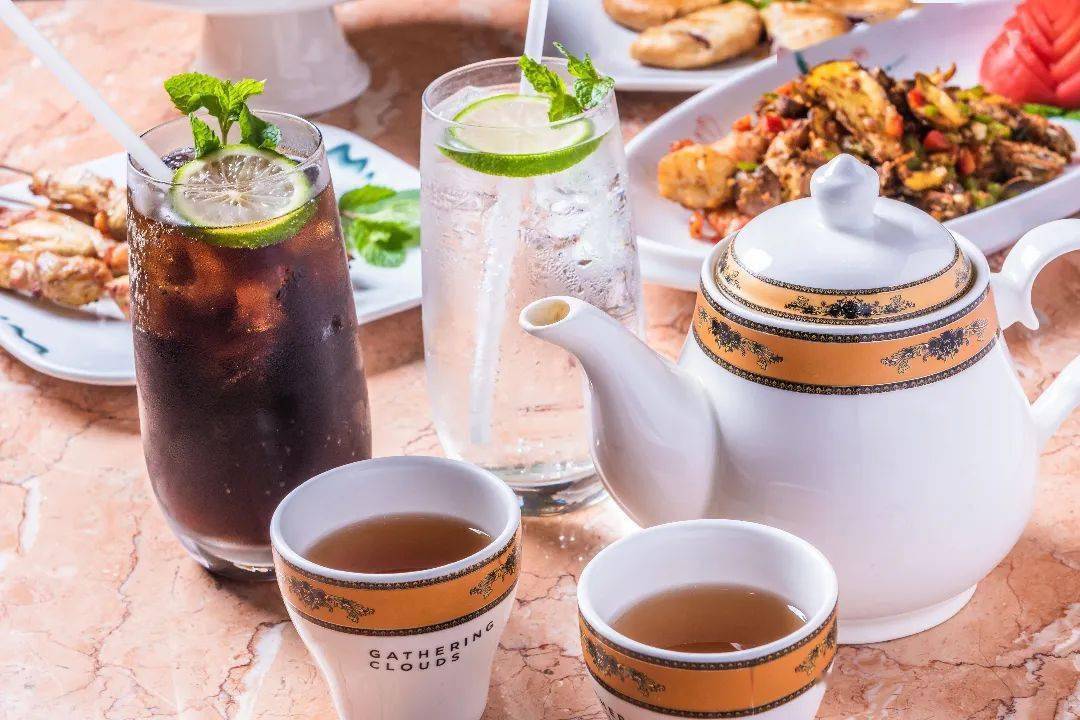 1份 90元牛肝菌炒虾 1份 108元景波族包烧茄子 1份 38元桑巴酱炒空