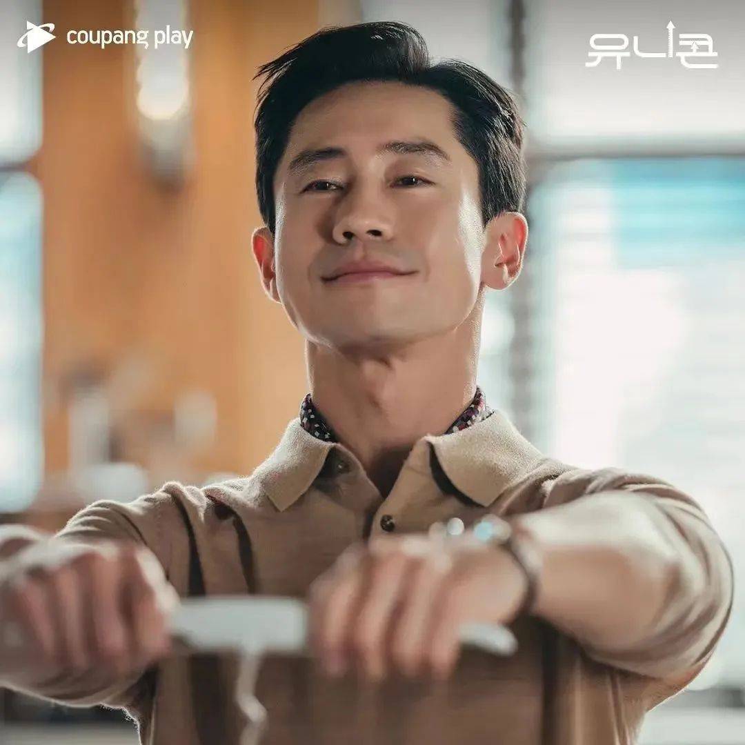 Melo体质》导演新作，情景喜剧《独角兽》背后的犀利讽刺_搜狐网