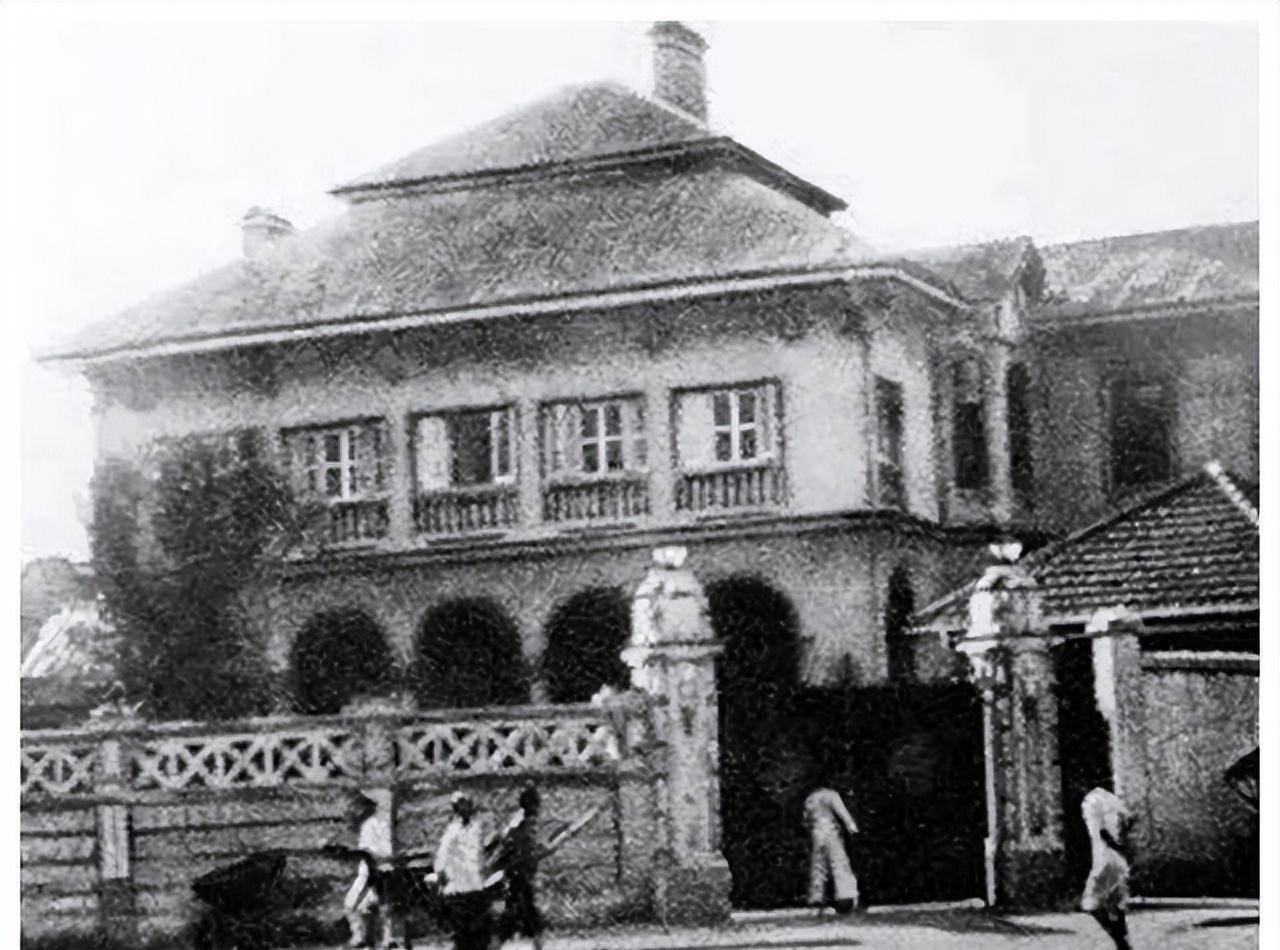 一把牌输掉上海100套房,民国第一败家子临终遗愿:只想吃一口肉