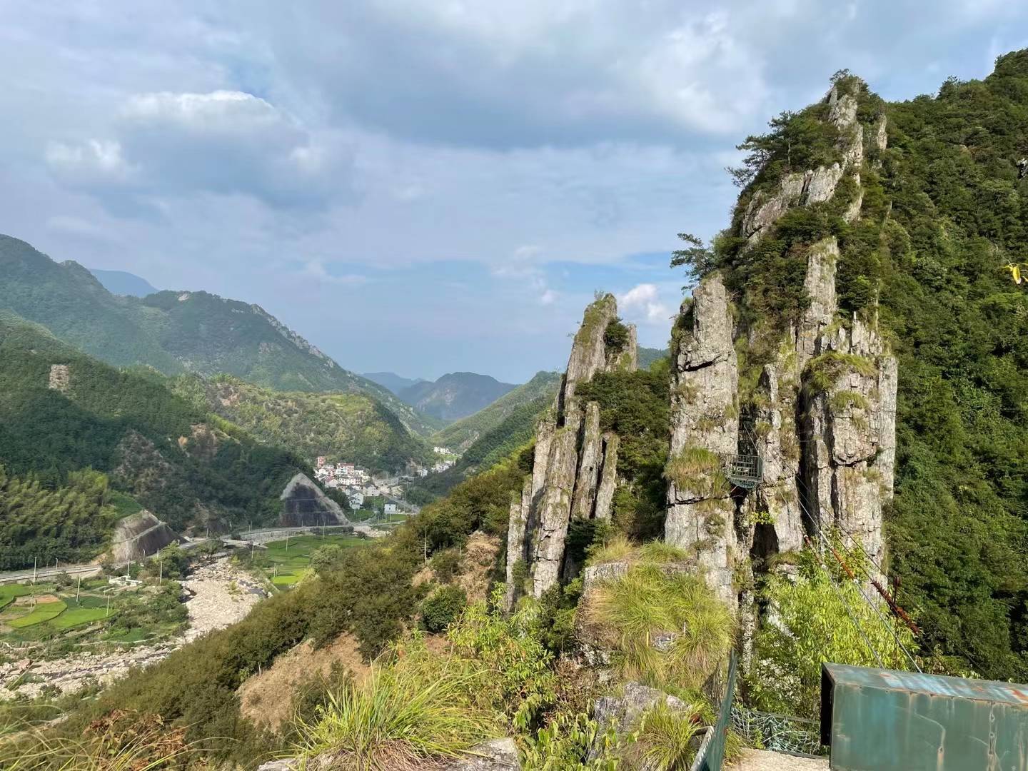 山屿海旅游-临安十门峡3日休闲游圆满收官_杭古道_茶话会_景区