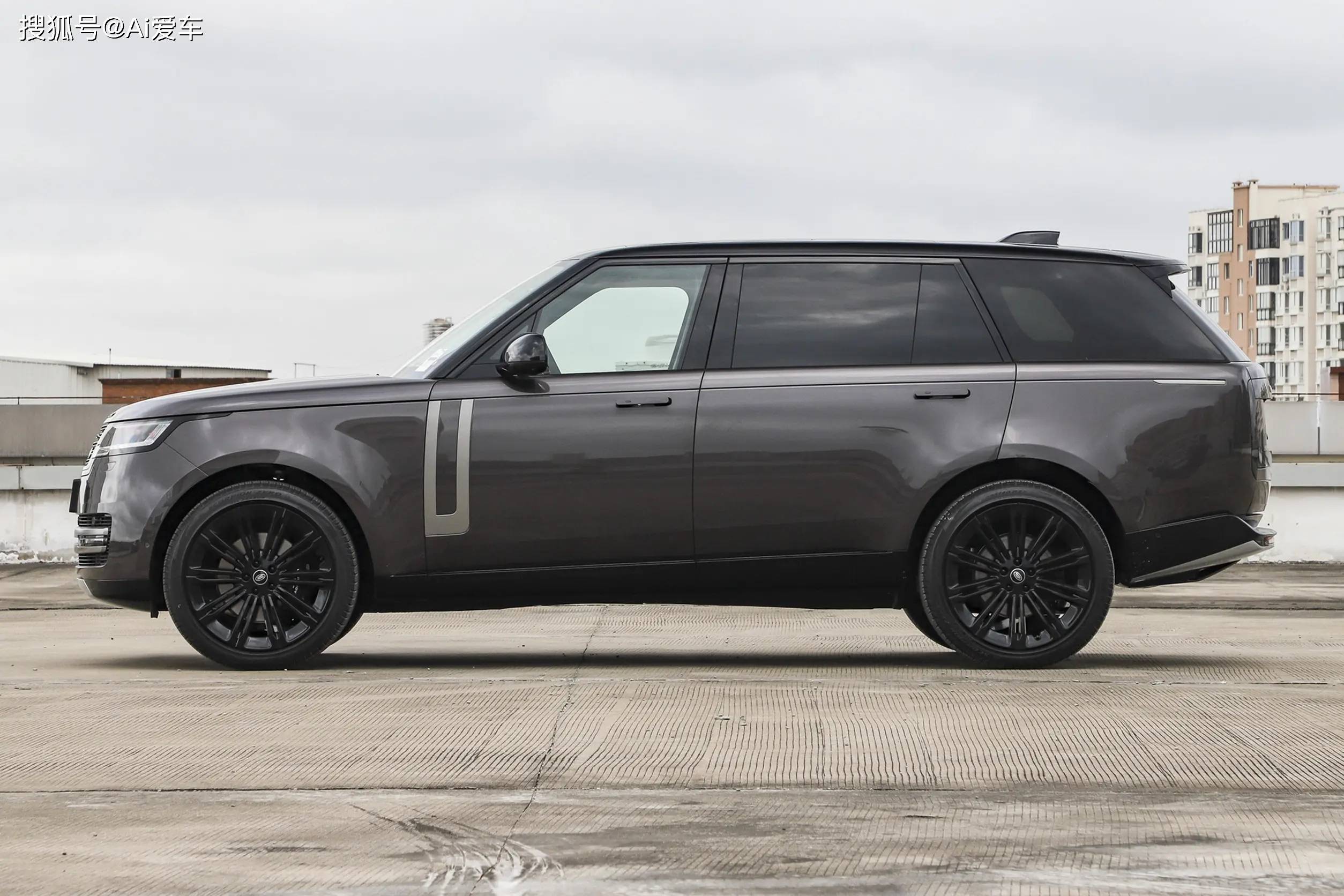 6缸引擎越野四驱,进口豪华加长7座旗舰suv,全新提升,新路虎揽胜