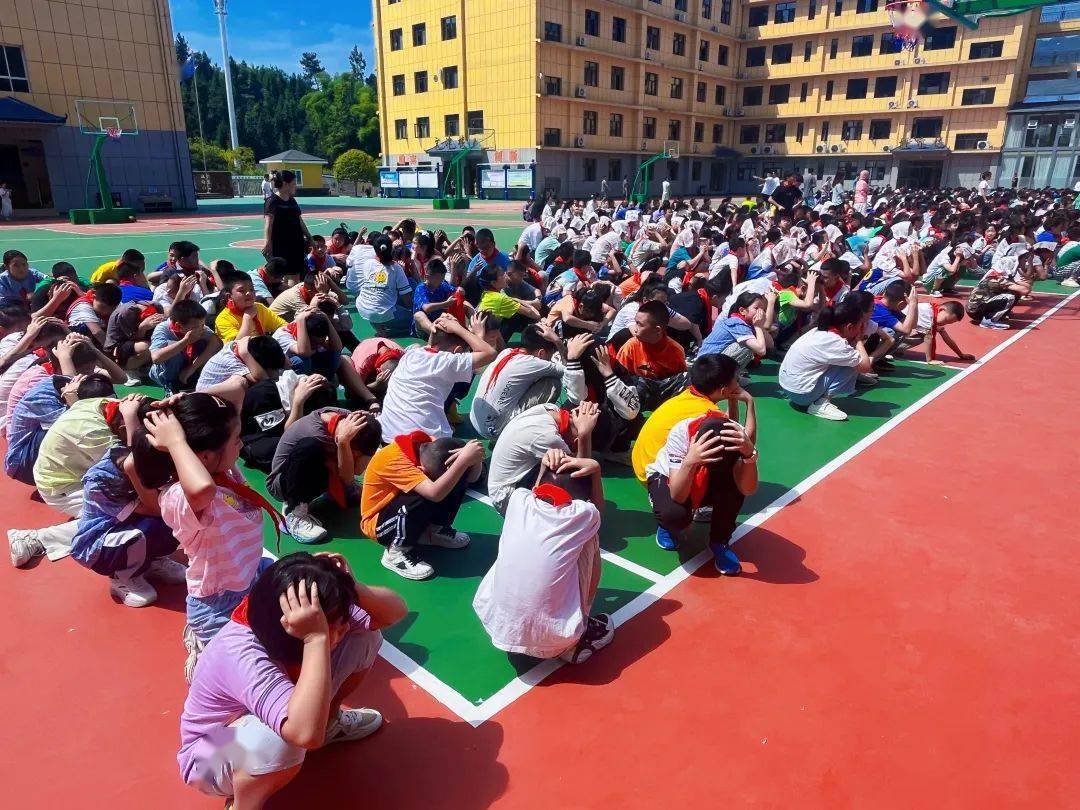 以"演"促防 以"练"备战|恩施市博文学校校园安全综合演练_应急_知识