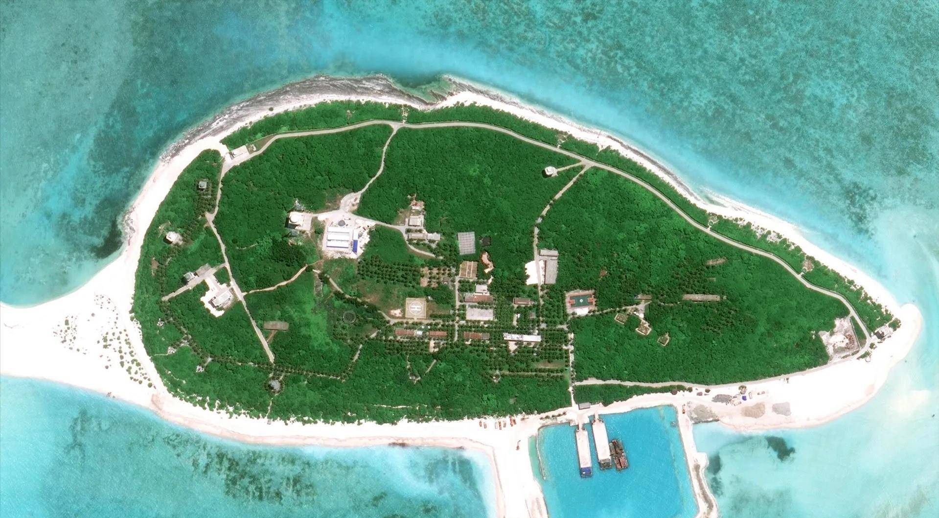 2022年6月金银岛卫星图2022年6月金银岛卫星图永乐环礁拥有独特的景观