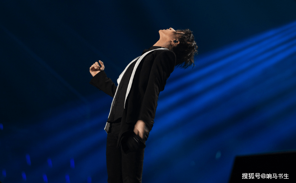 薛之谦在《渡》中用两句话说明了一个道理,讨厌禁锢,渴望自由_骨肉