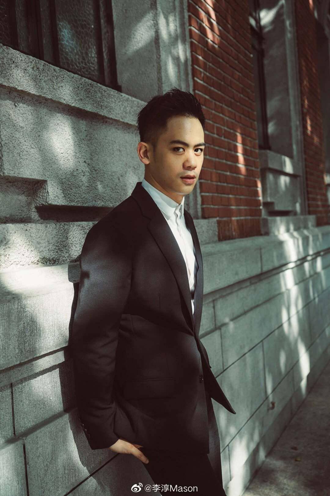 著名导演李安儿子曝婚讯,女方长相普通,因徐静蕾电影结识