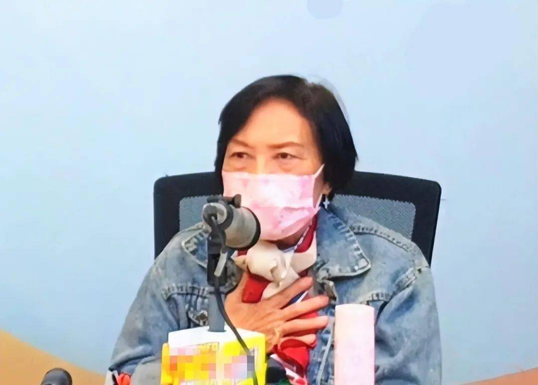 香港女星邓美美去世1年半,83岁女儿上节目痛斥母亲不是好女人_余慕莲
