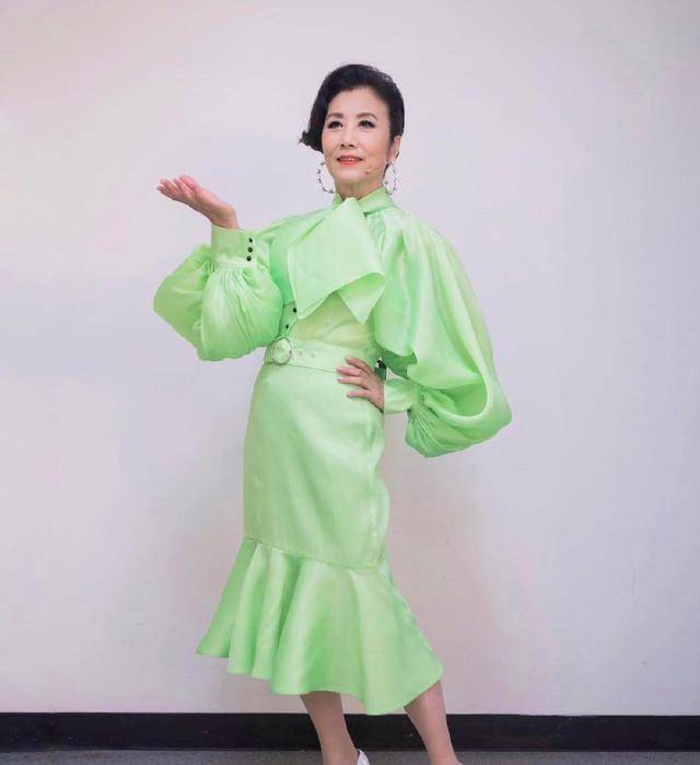 汪明荃72岁又怎样?