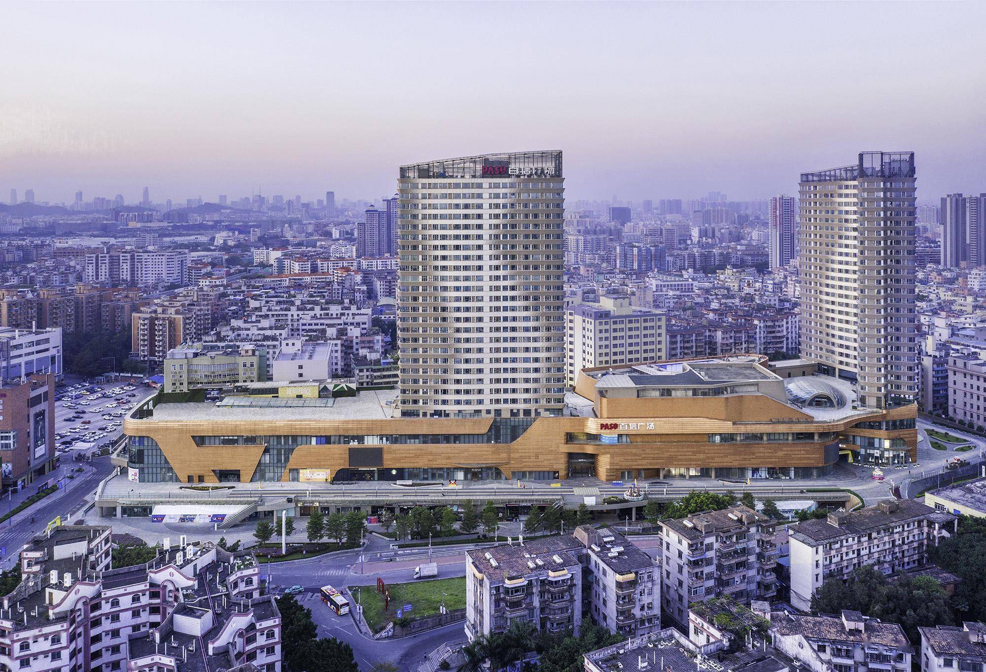 广州百信广场西区 / laguarda.